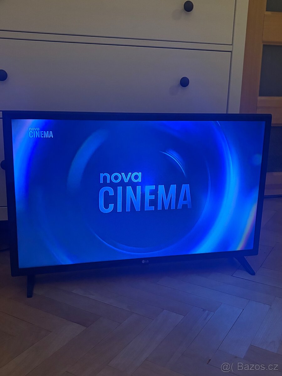 LG LED TV 32 + držák na TV Stell - 3