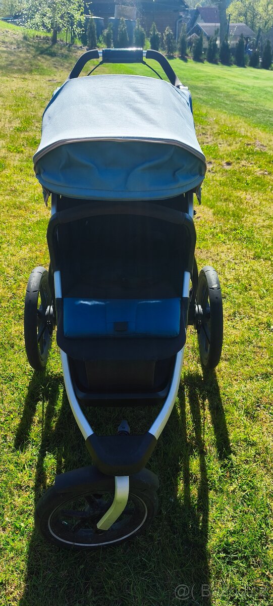 THULE Urban Glide 2 - 3