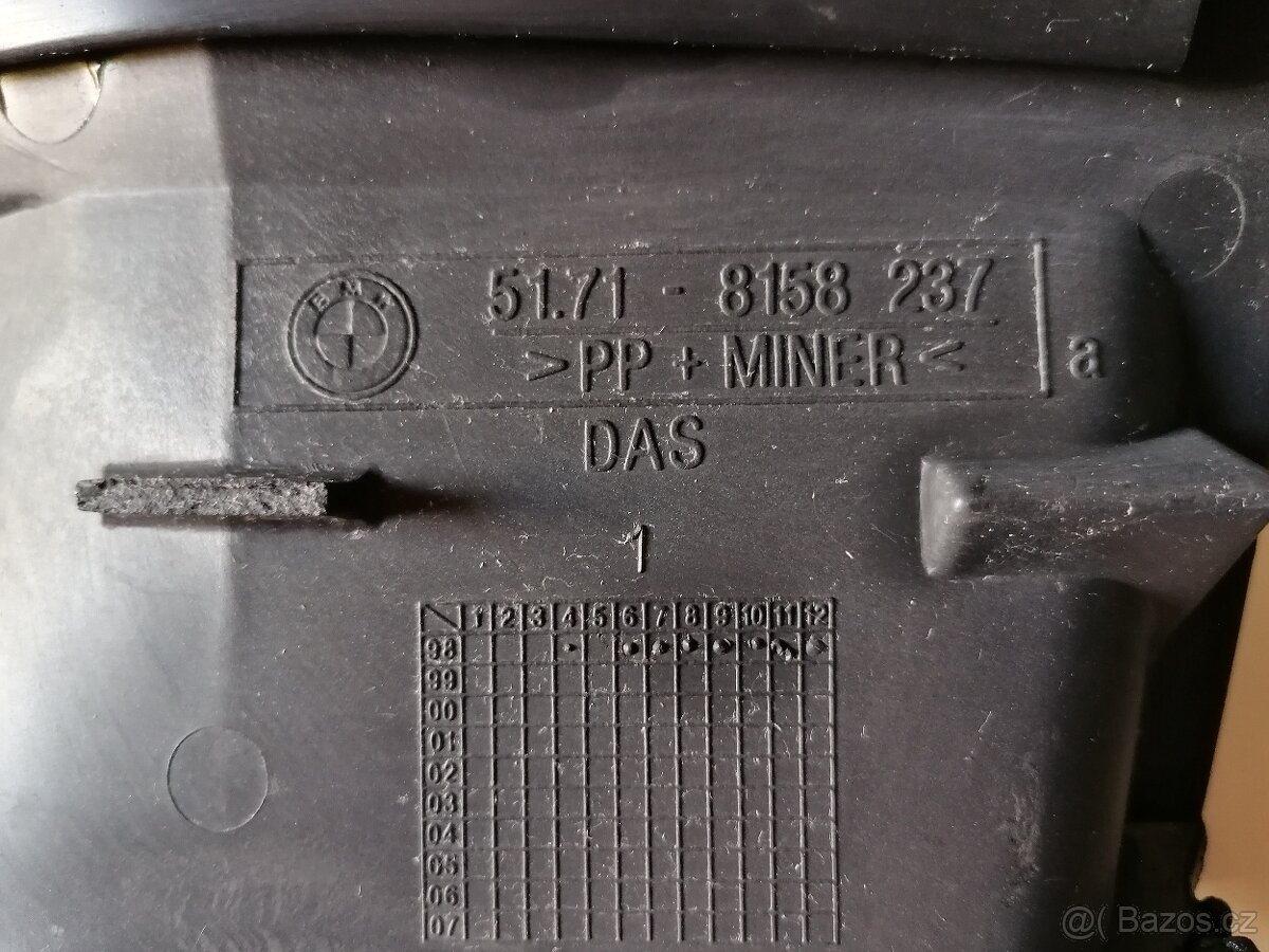 BMW E39 kryt za motor - 3