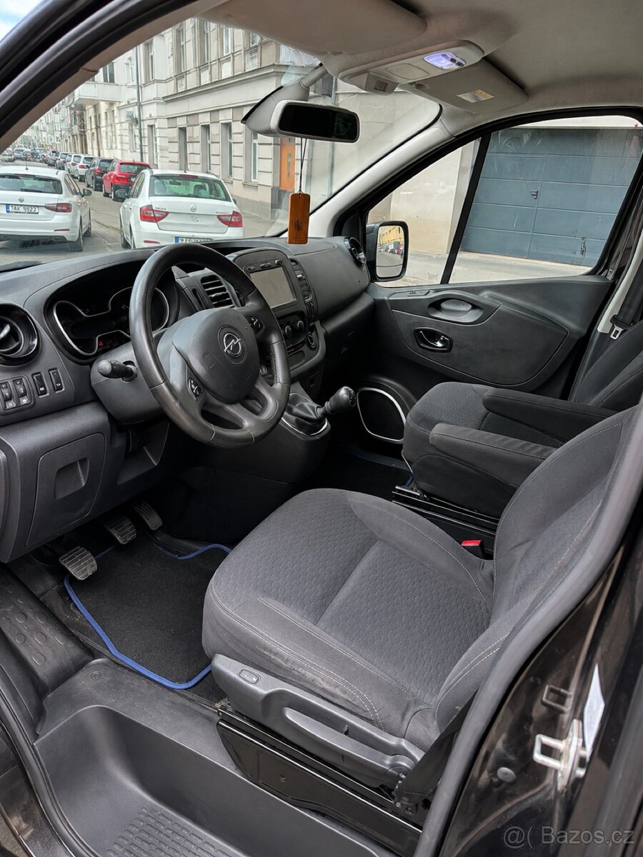 Opel Vivaro B 1.6 BiTurbo • 8 míst - 3