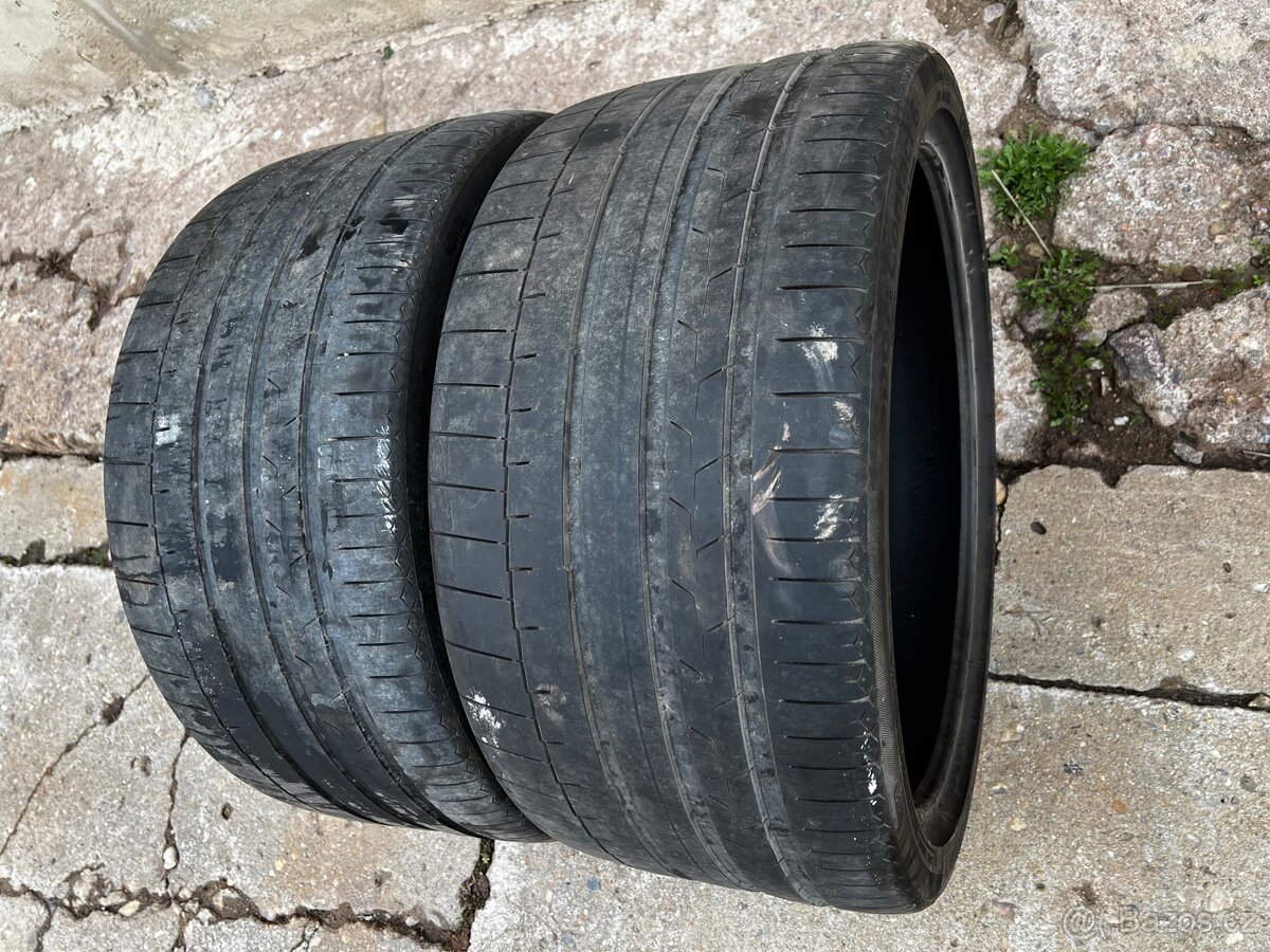 Pneu 295/30 R21 - 3