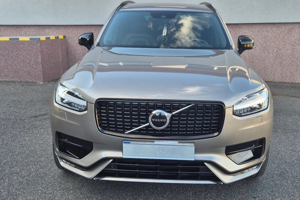 Volvo XC90, B5 R-DESIGN-7 MÍST - 3