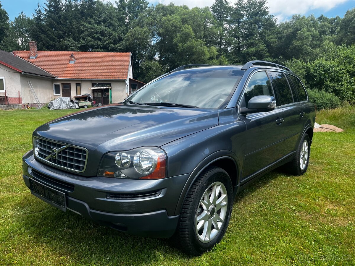 VOLVO XC90 2.4 D5 AWD - 3