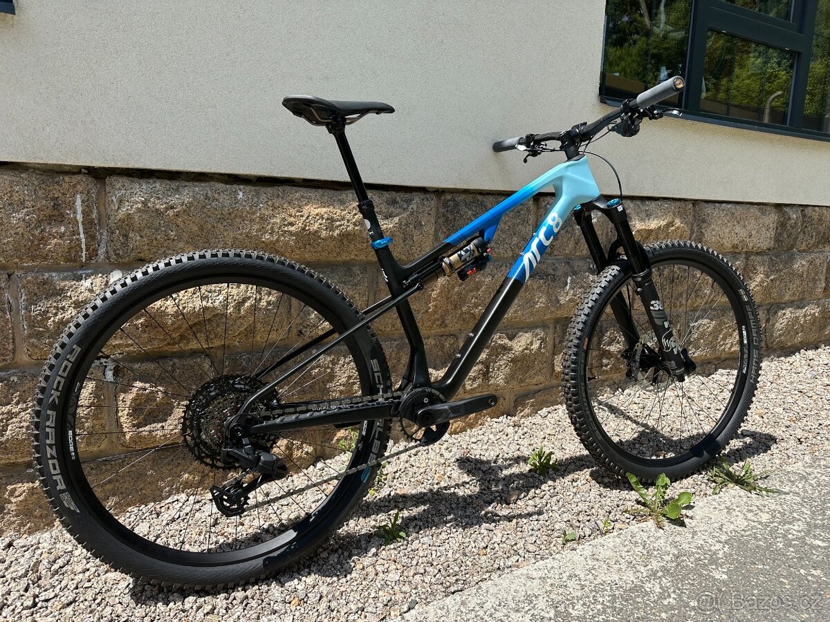Trail bike ARC8 Essential - 3
