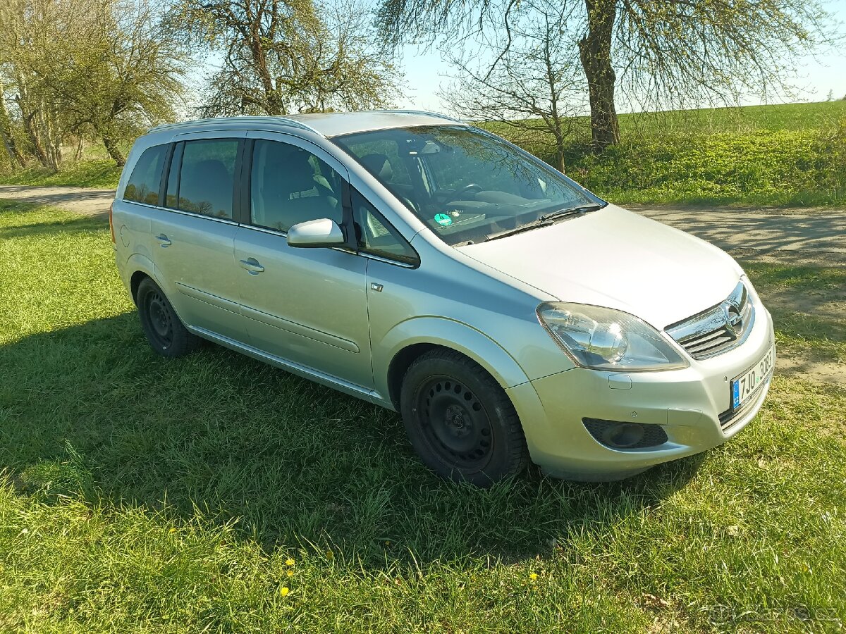 Prodám Opel Zafira 1,8 16 V lpg - 3