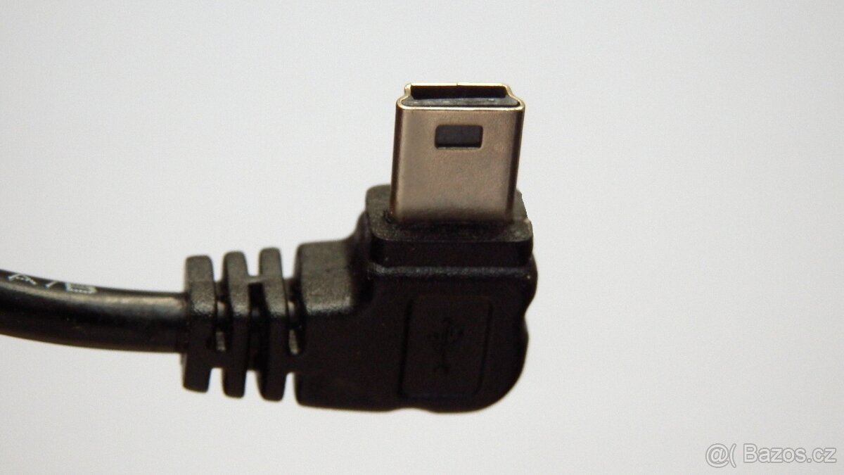 Napájecí adapter pro autokameru DVR. - 3