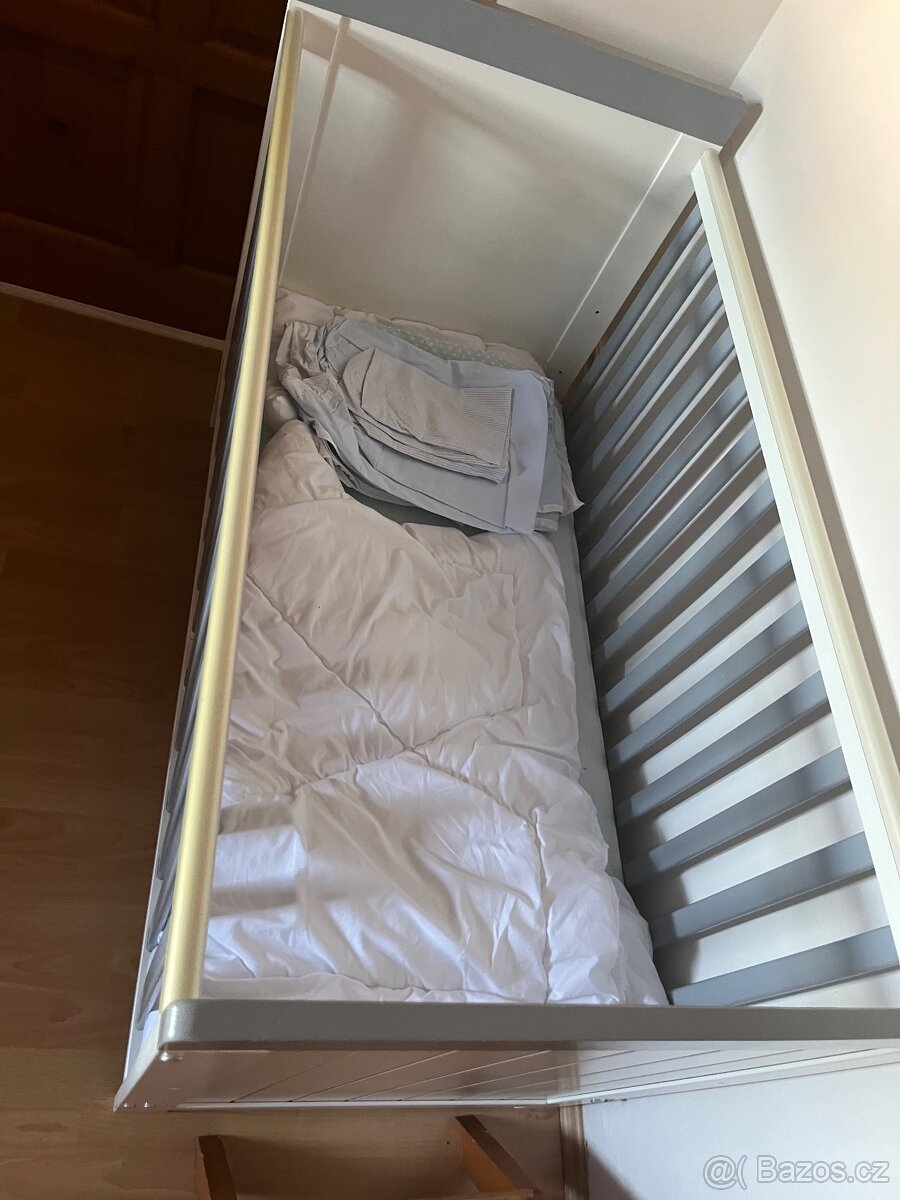 Postýlka s příslušenstvím - 3
