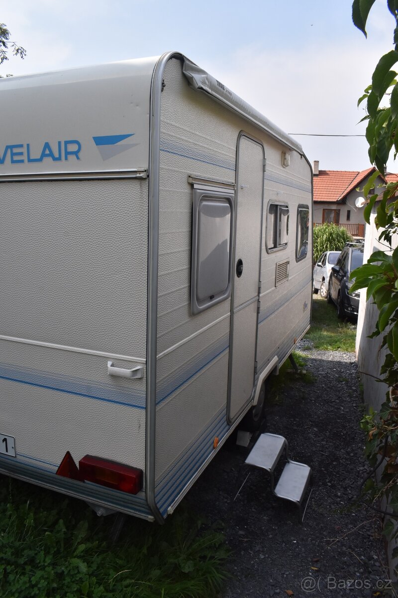 Obytný přívěs Caravelair Silver 390 - 3