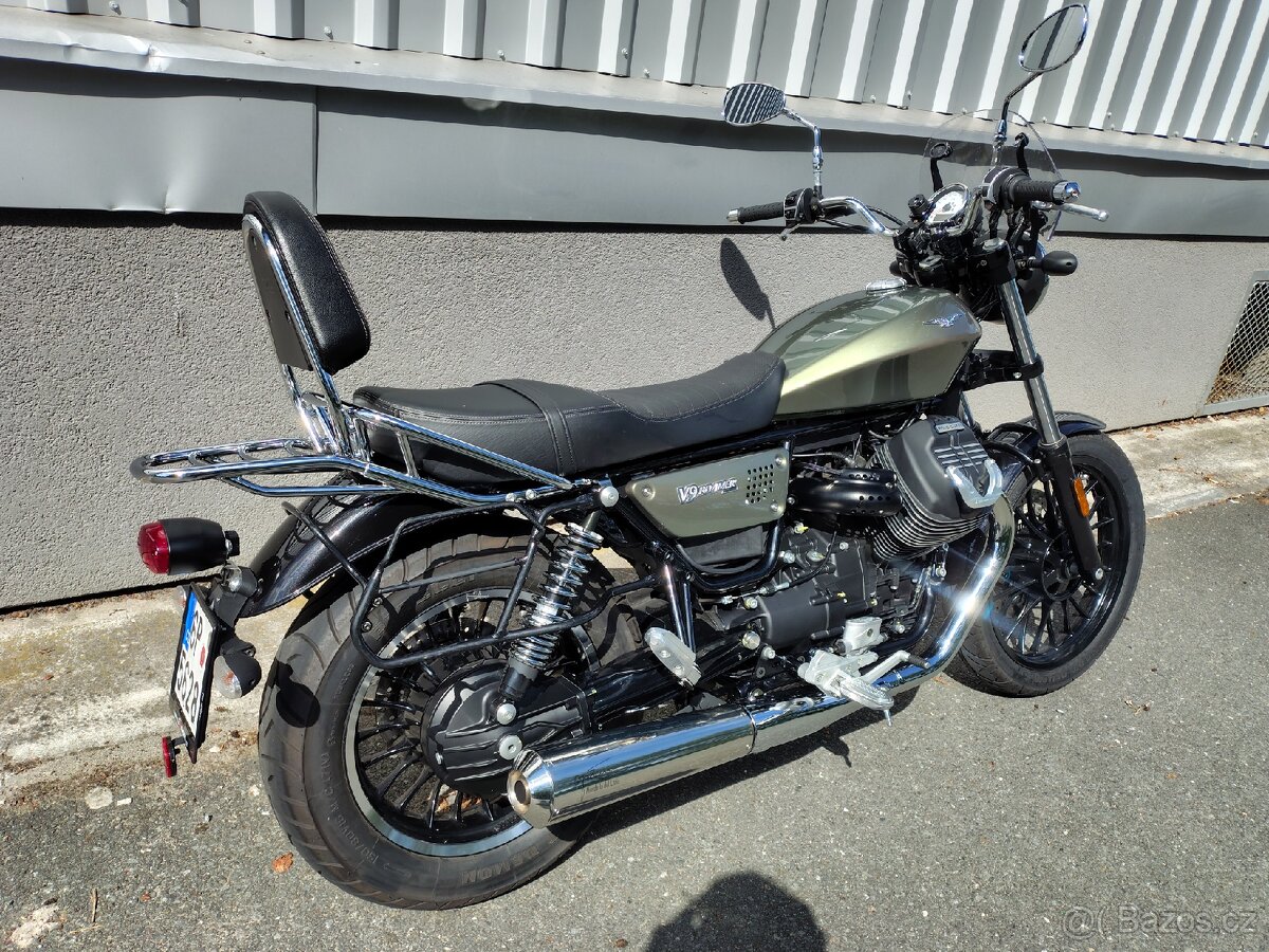 Moto Guzzi V9 Roamer 2020 - 3