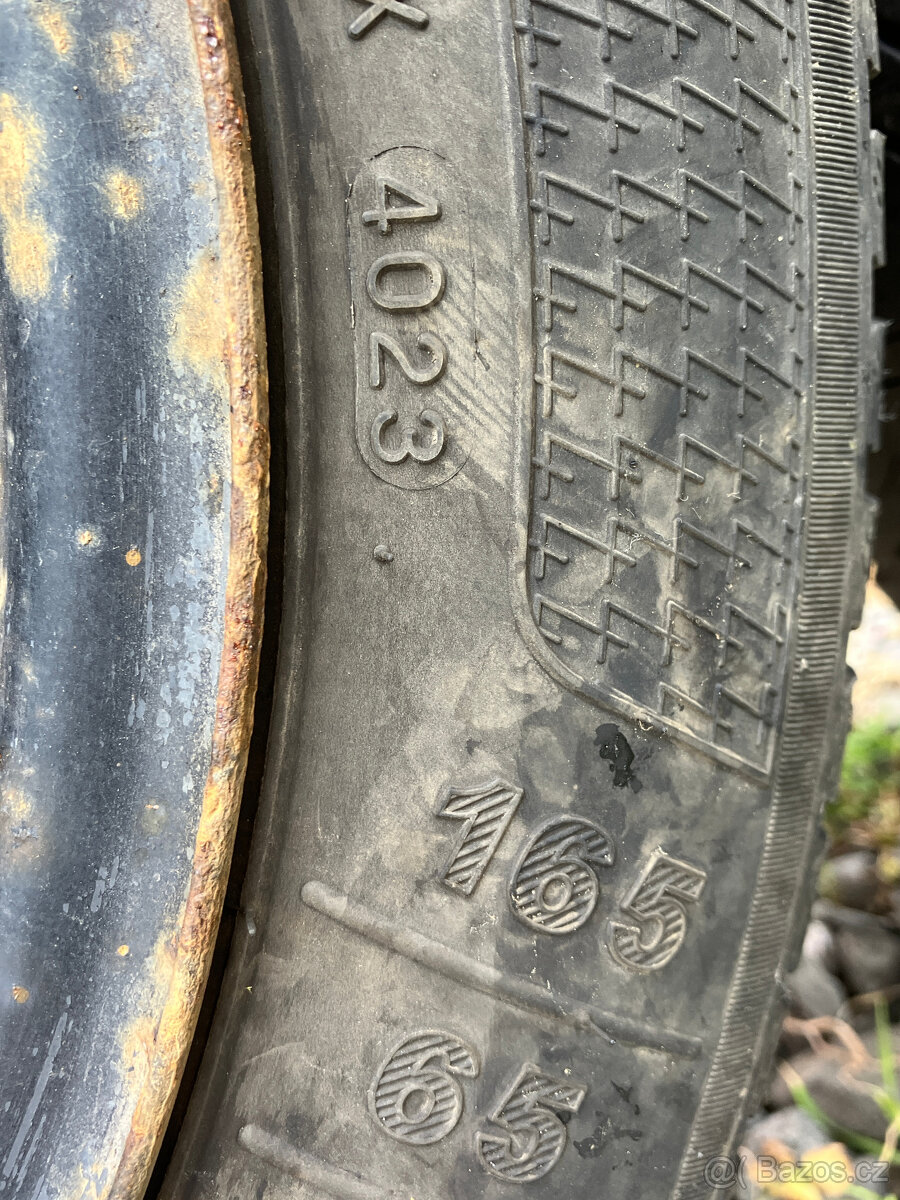 Kleber 165/75/14 na disku Hyundai - 3