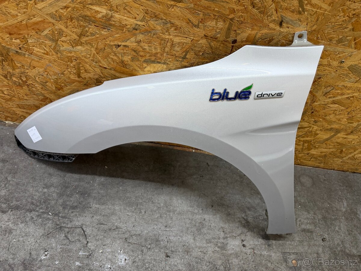 Levy blatnik Hyundai i40 TOP - 3