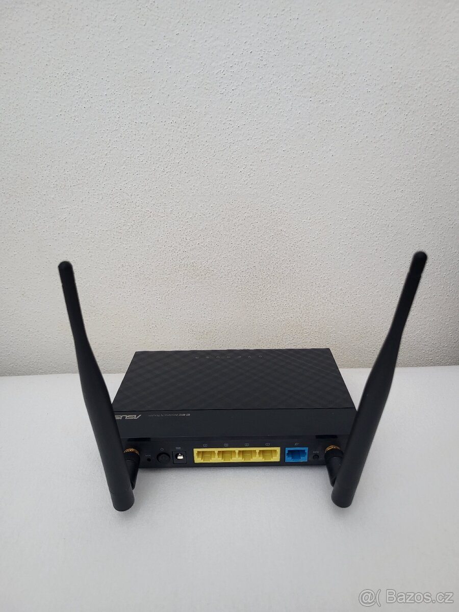 WiFi router ASUS RT-N12 - 3