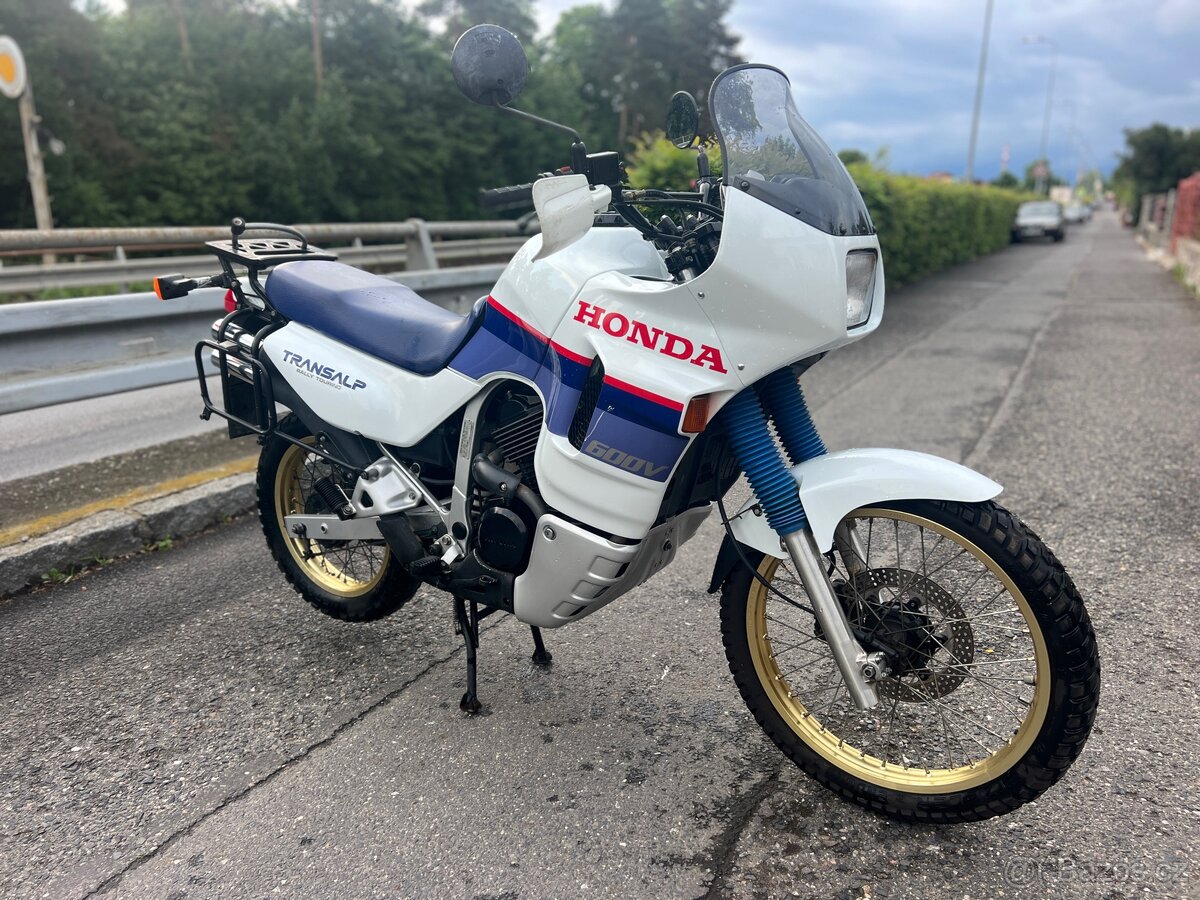 Honda transalp 600