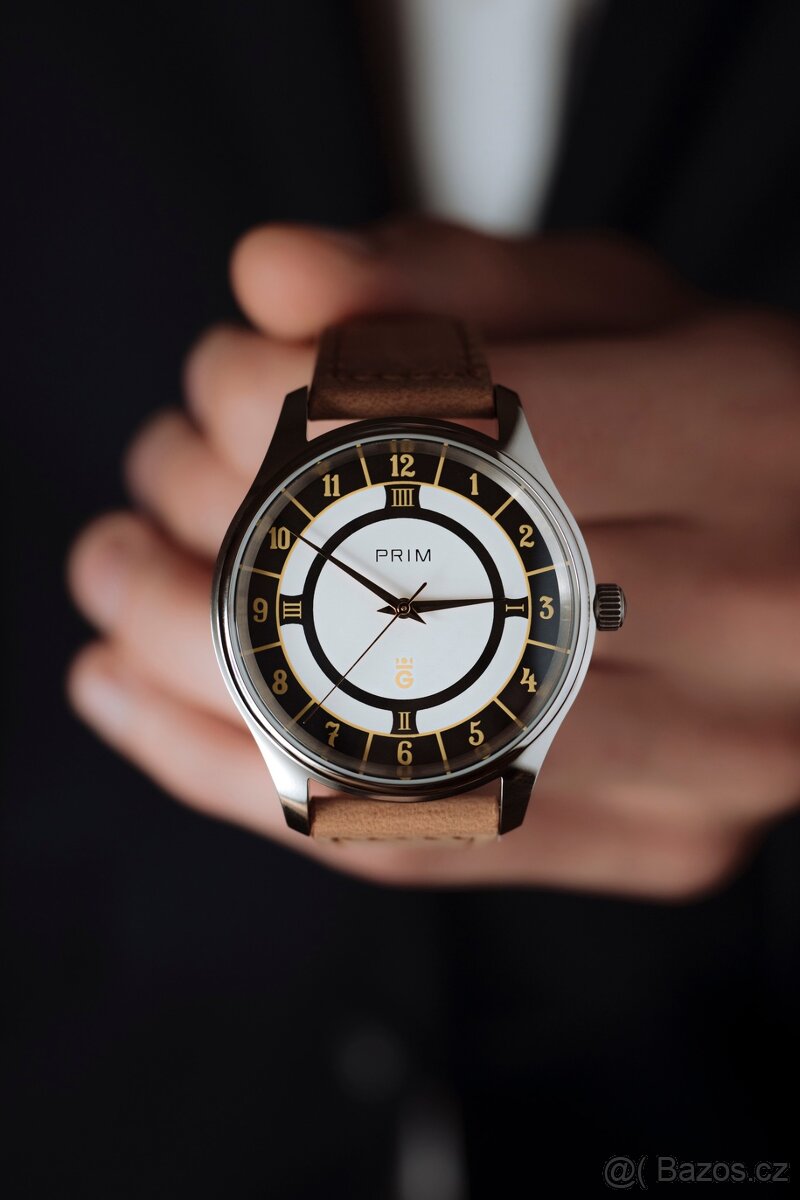 Limitovaná edice hodinek PRIM Linea Q HK 800 - 3
