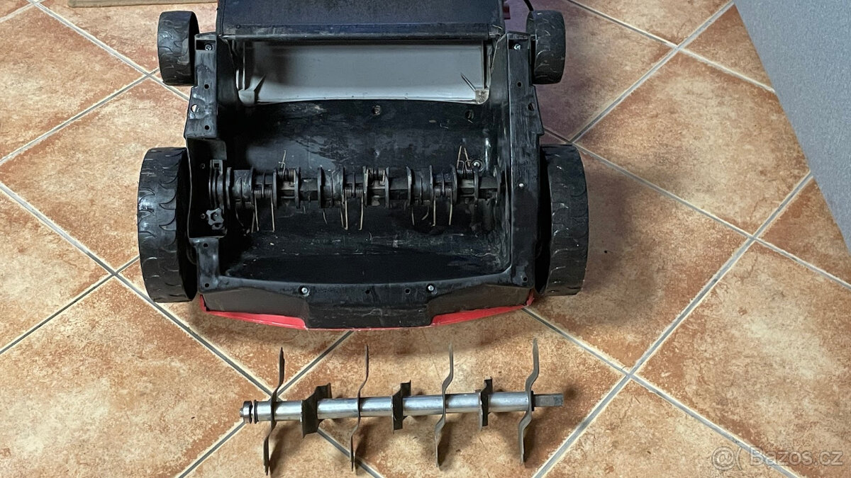 Vertikutátor AL-KO - 3