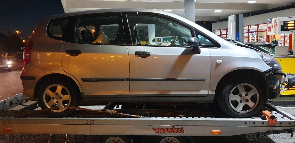 Honda jazz na náhradní díly rv. 2005 - 3