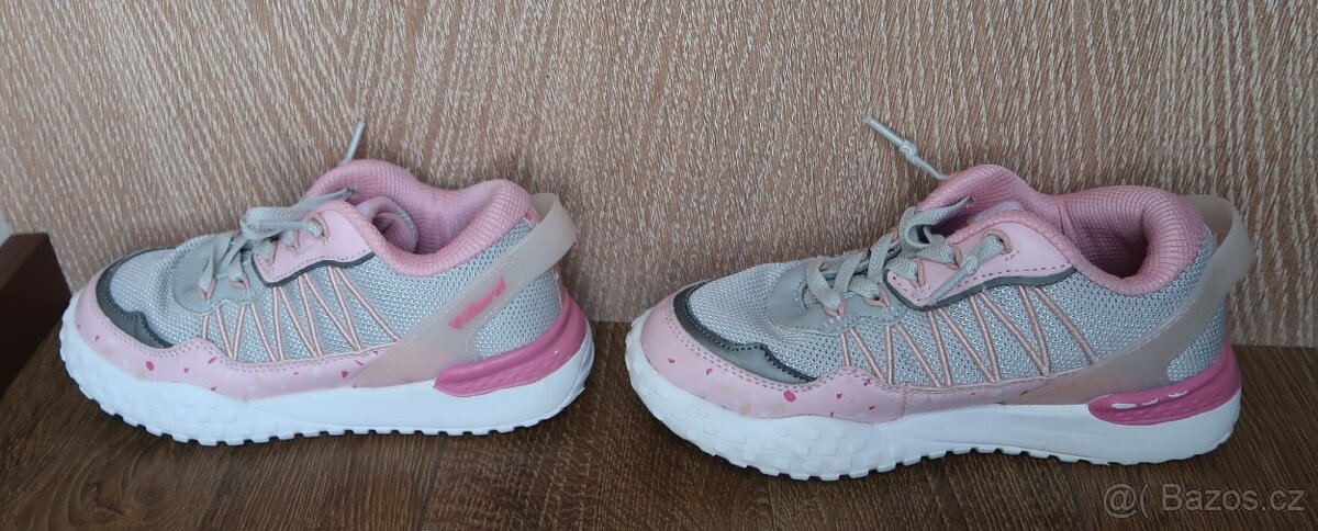 Dívčí sportovní boty Willard - vel. 32 - 3