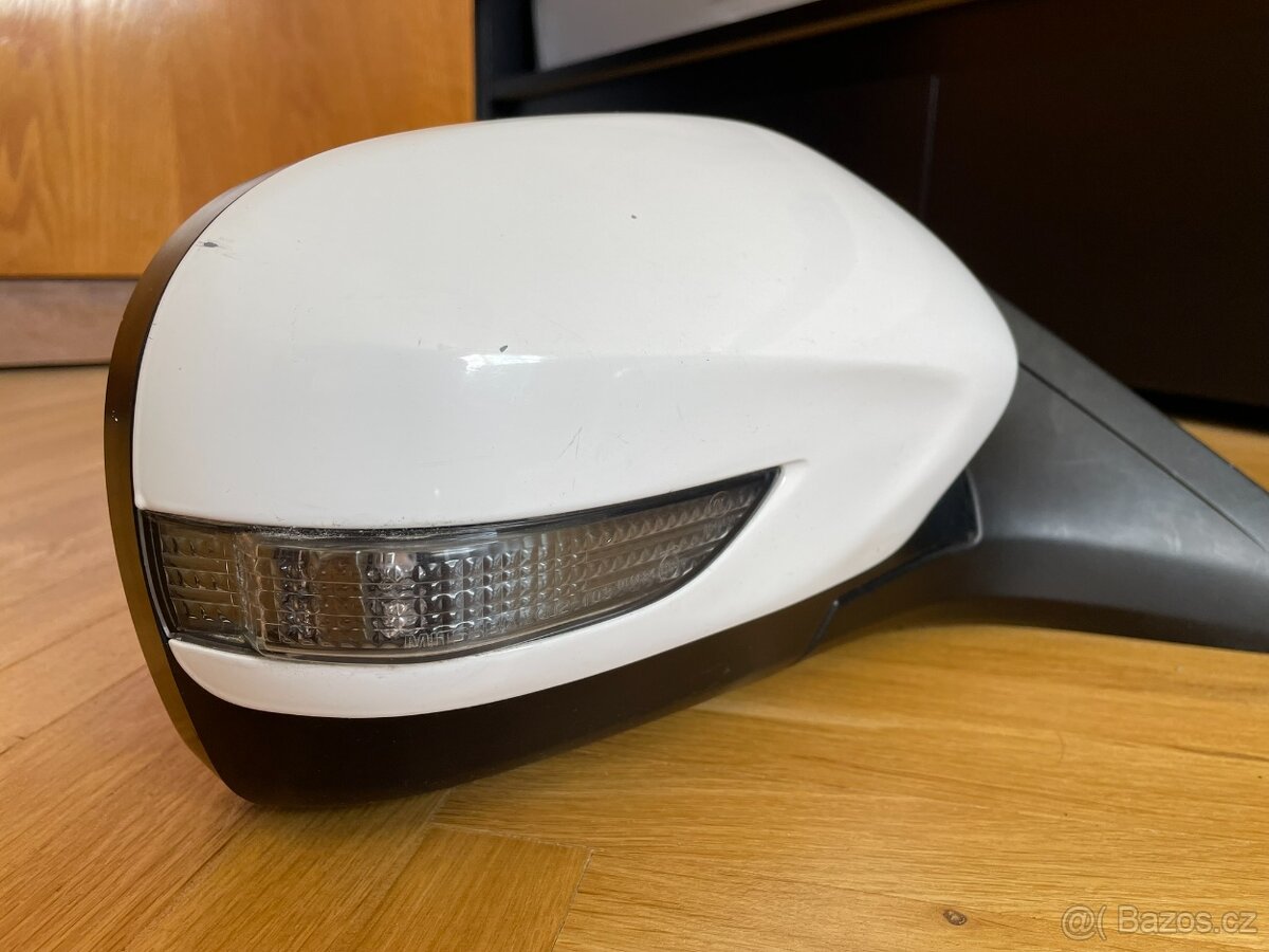 Subaru Impreza WRX STI 2008 – originální zrcátka s blinkry - 3