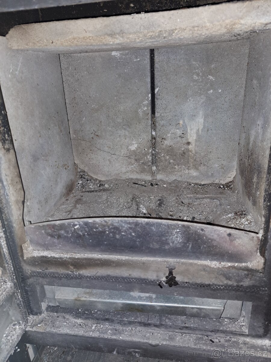 Kachlová krbová kamna s příslušenstvím - 3
