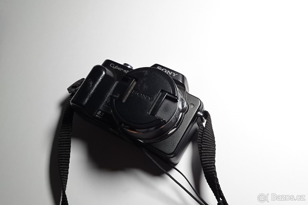 Sony Cyber-Shot DSC-H3 černý - 3