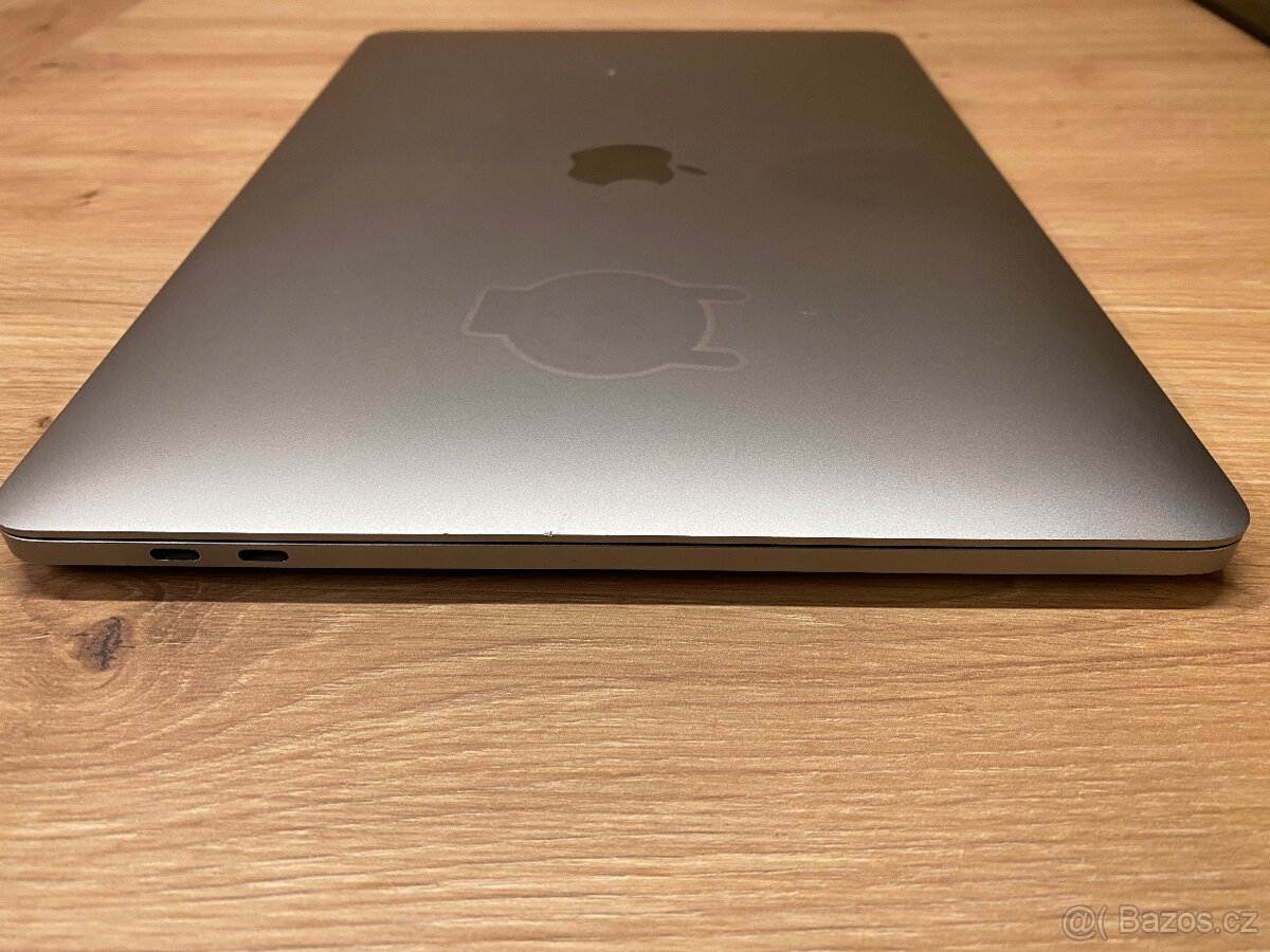MacBook Pro 13" Retina 2019 TouchBar i5 128GB - 3
