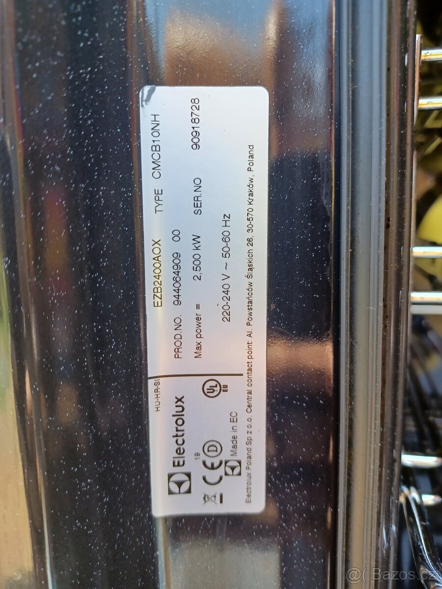 Prodám elektrickou troubu ELECTROLUX - 3