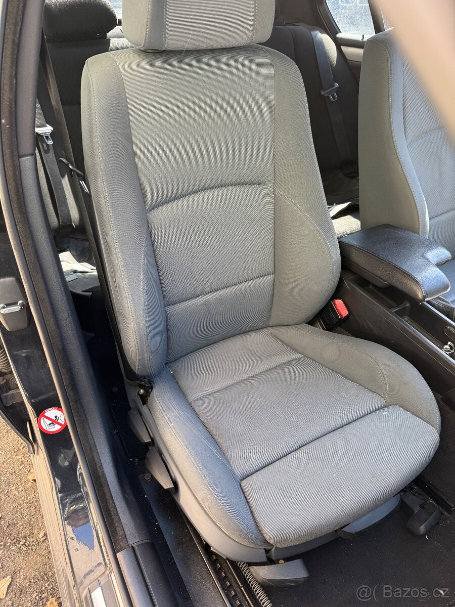 SPORTOVNÍ SEDAČKY BMW E87 - 3