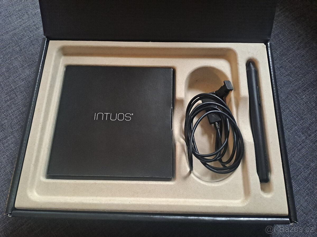 Wacom Intuos CTL-490DB-N - 3