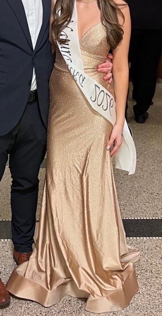 PLESOVÉ/MATURITNÍ ŠATY - 3