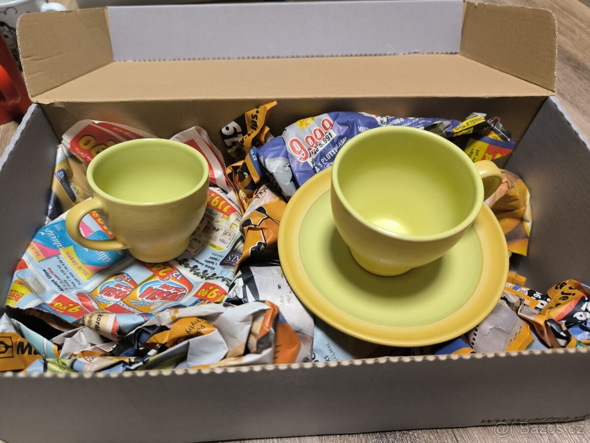 Sady hrnků a mix skleniček - 3