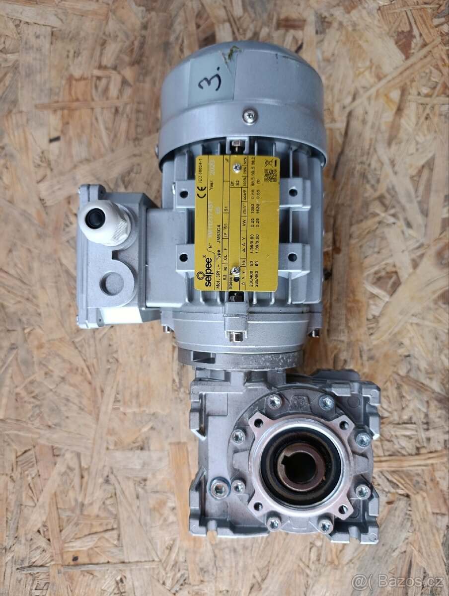 Motory , úhlové převodovky, - 3