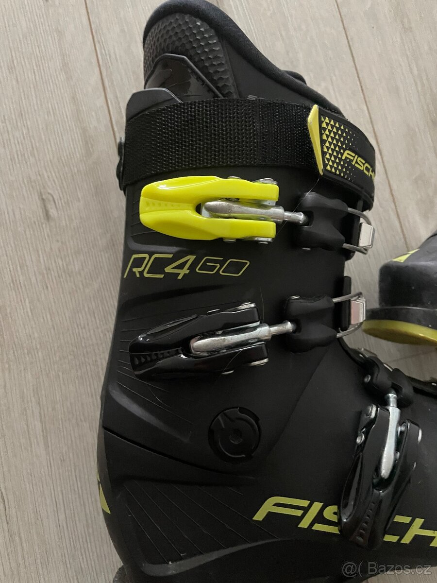 FISCHER LYŽÁKY - 3