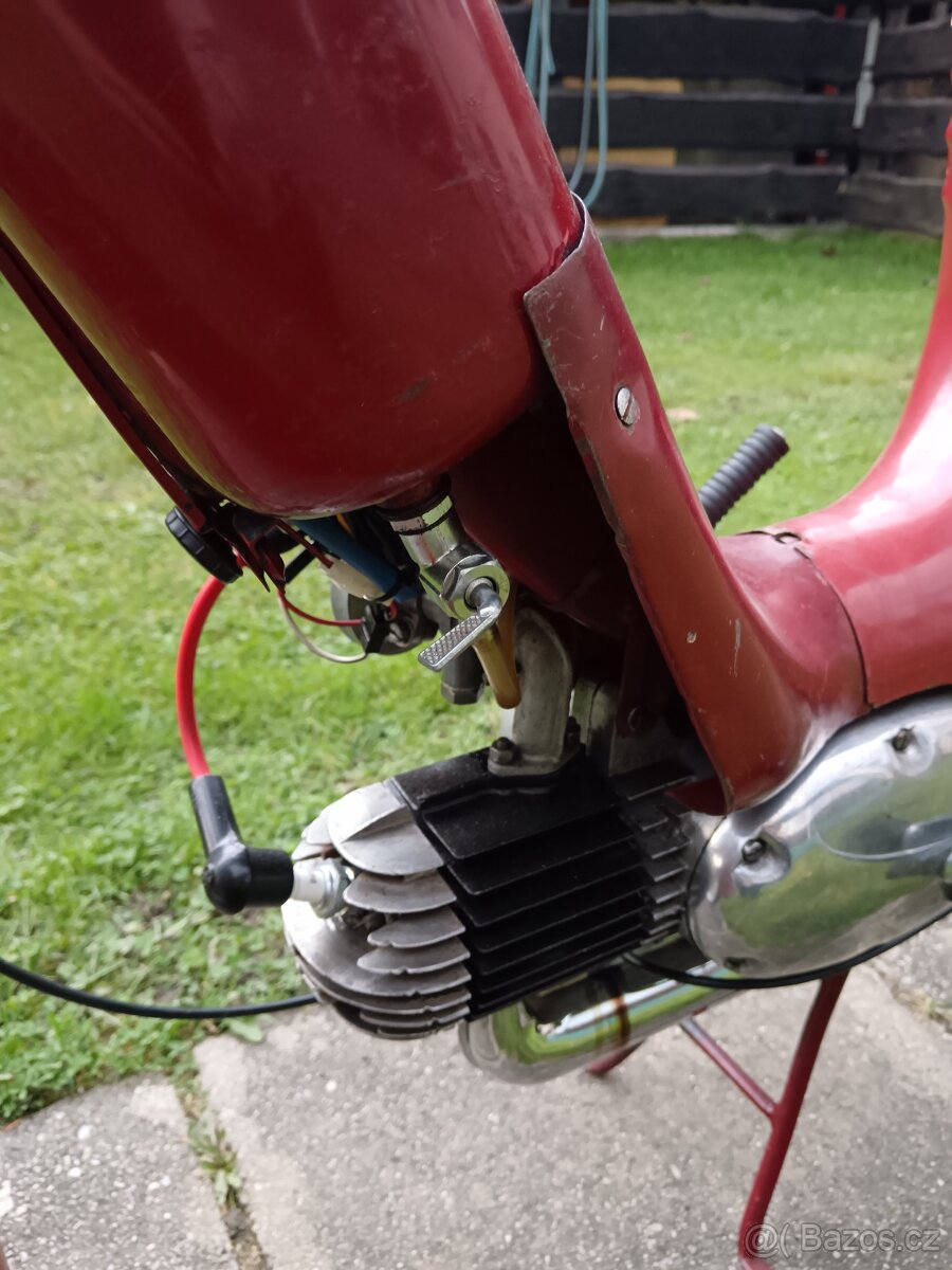 Jawa 555 - 3
