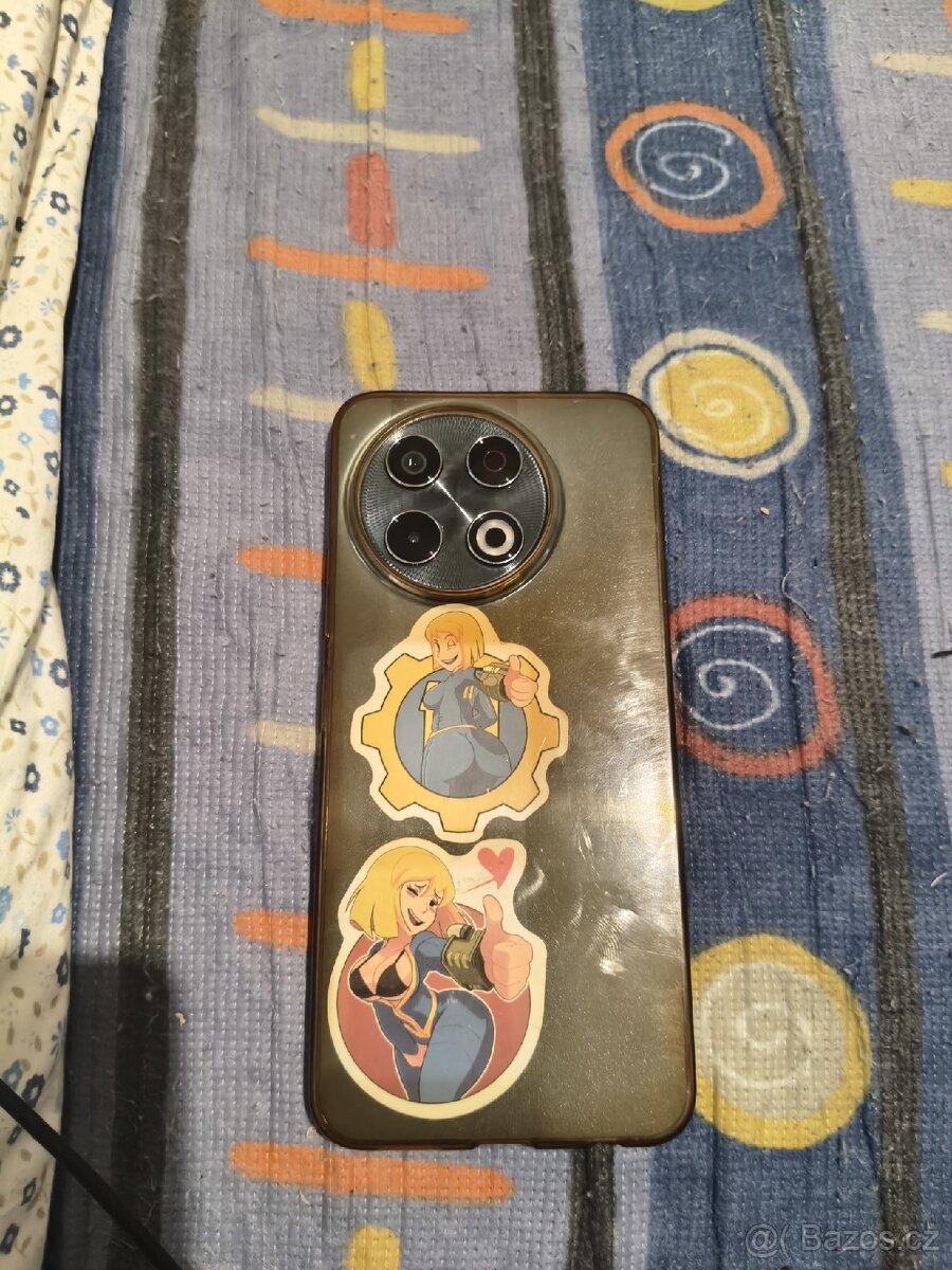 Techno Spark 30 Pro - 3