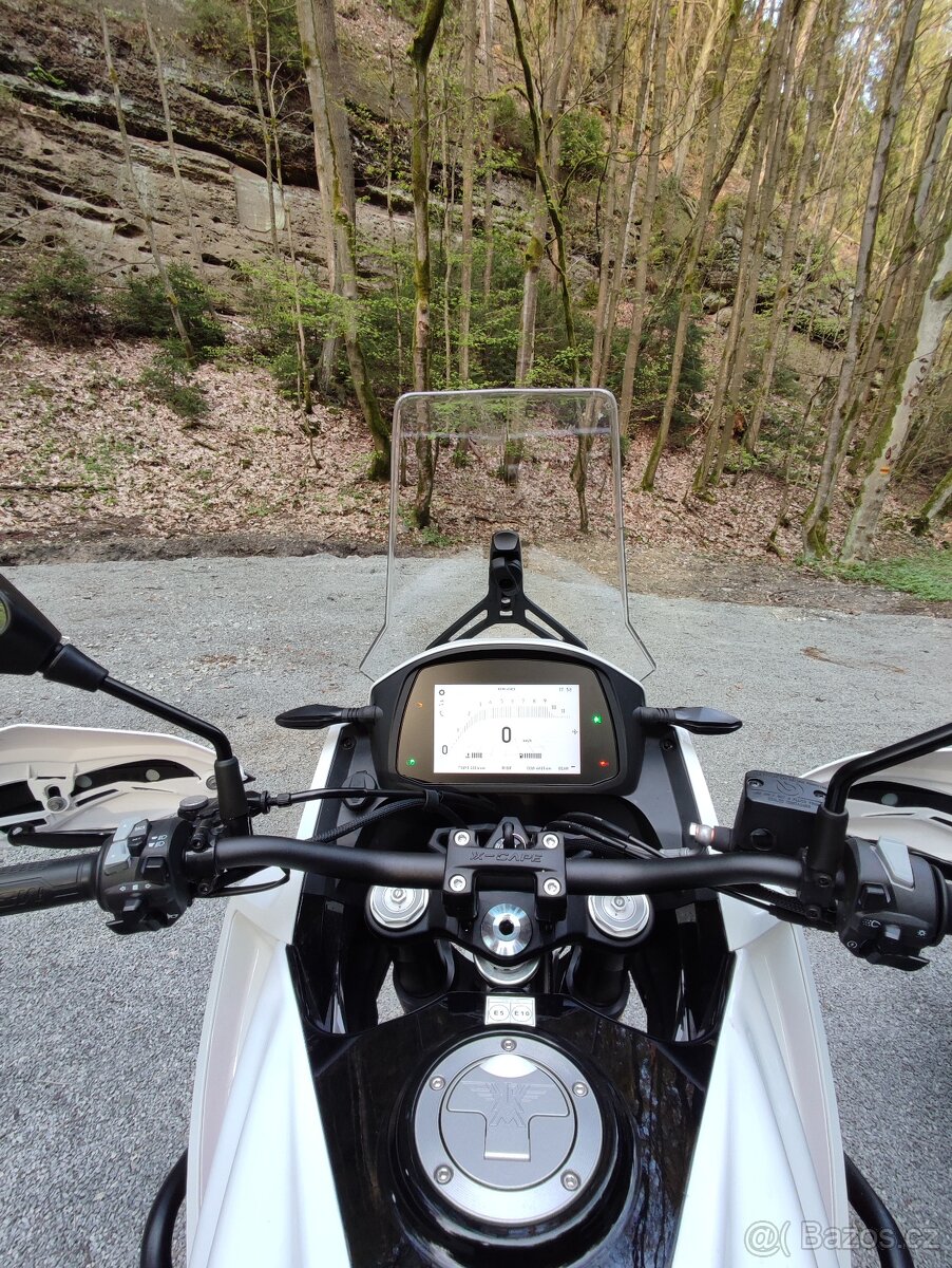 Moto Morini X-CAPE 650 - 3