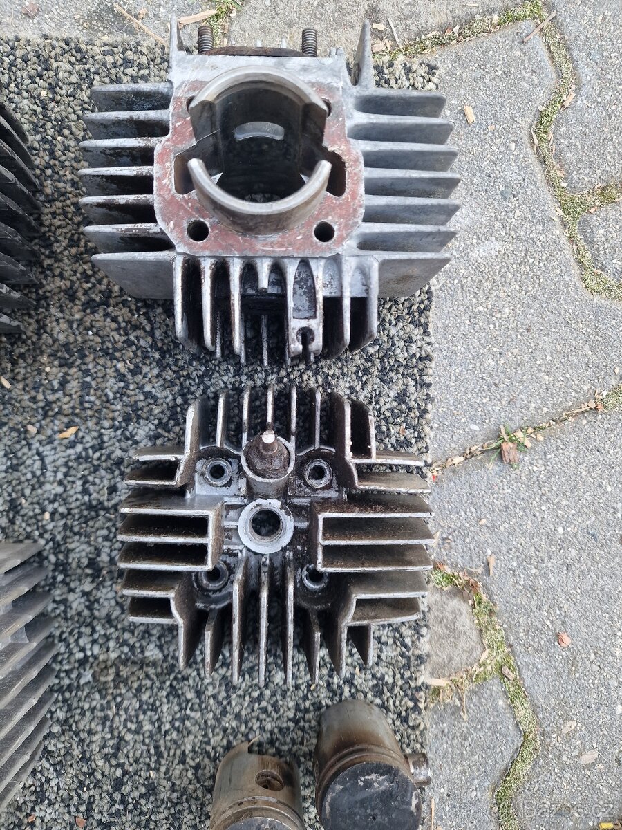 Puch , Manet Korado ,maxi - 3