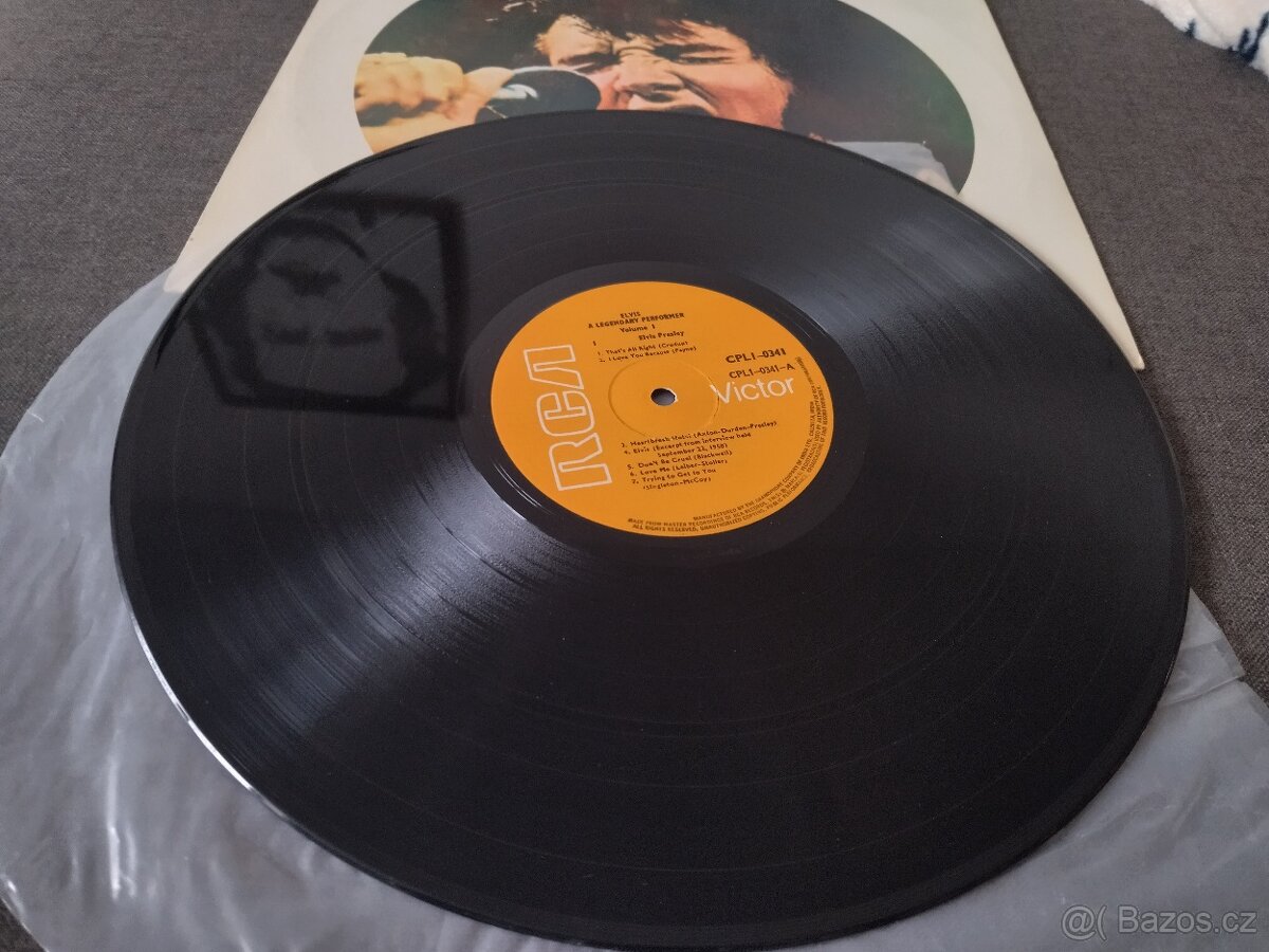 LP - ELVIS - A Legendary Performer - CPL1-0341 - 3