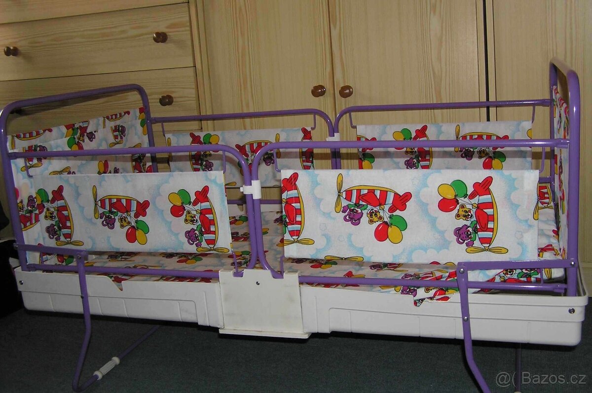 Cestovní skládací postýlka - 3