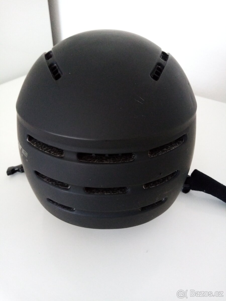 Lyžařská helma - 3