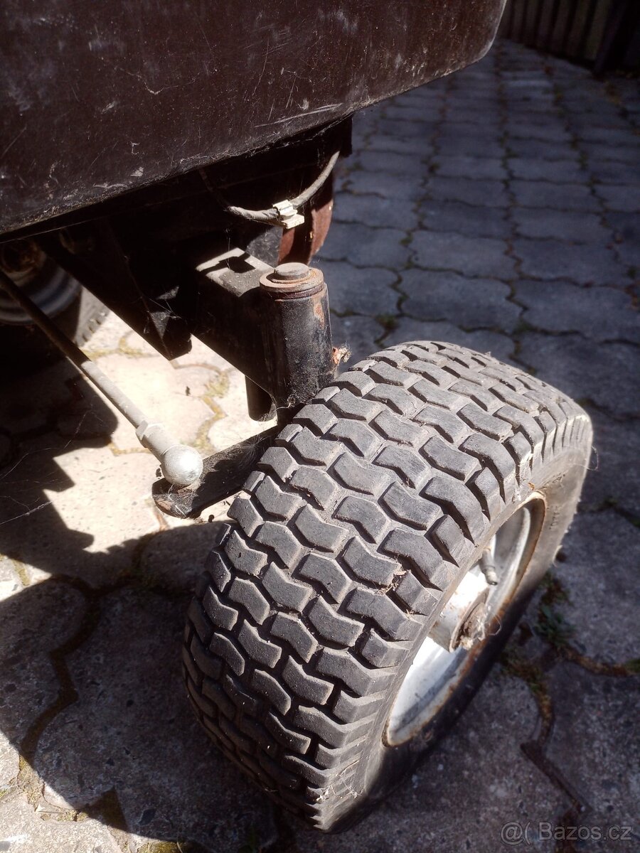 Zahradní traktor - 3