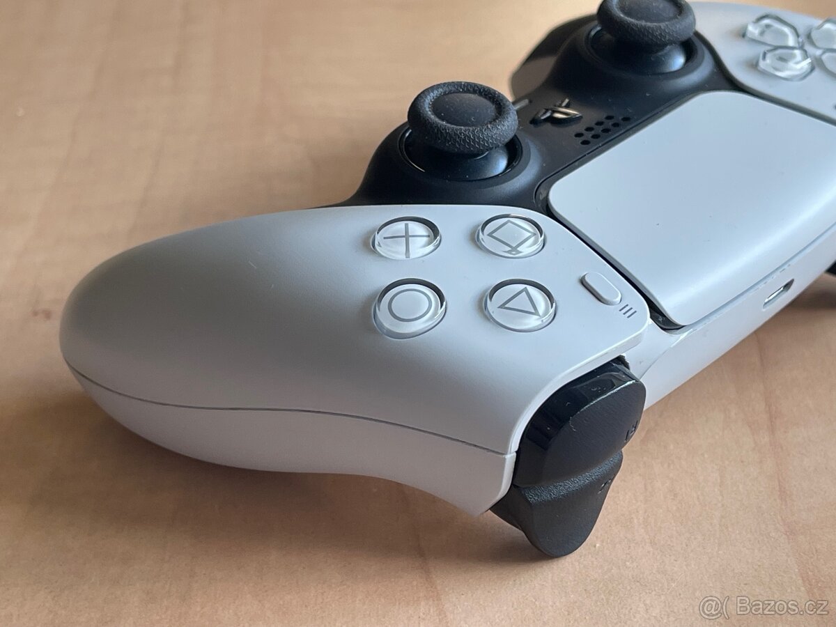 Sony PS5 Ovladač - 3