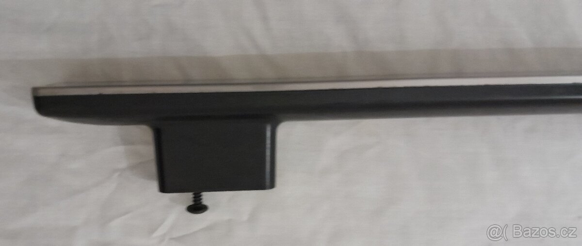 Madlo vstavanej rúry Whirlpool AKP 745 WH, nové, 1 kus - 3