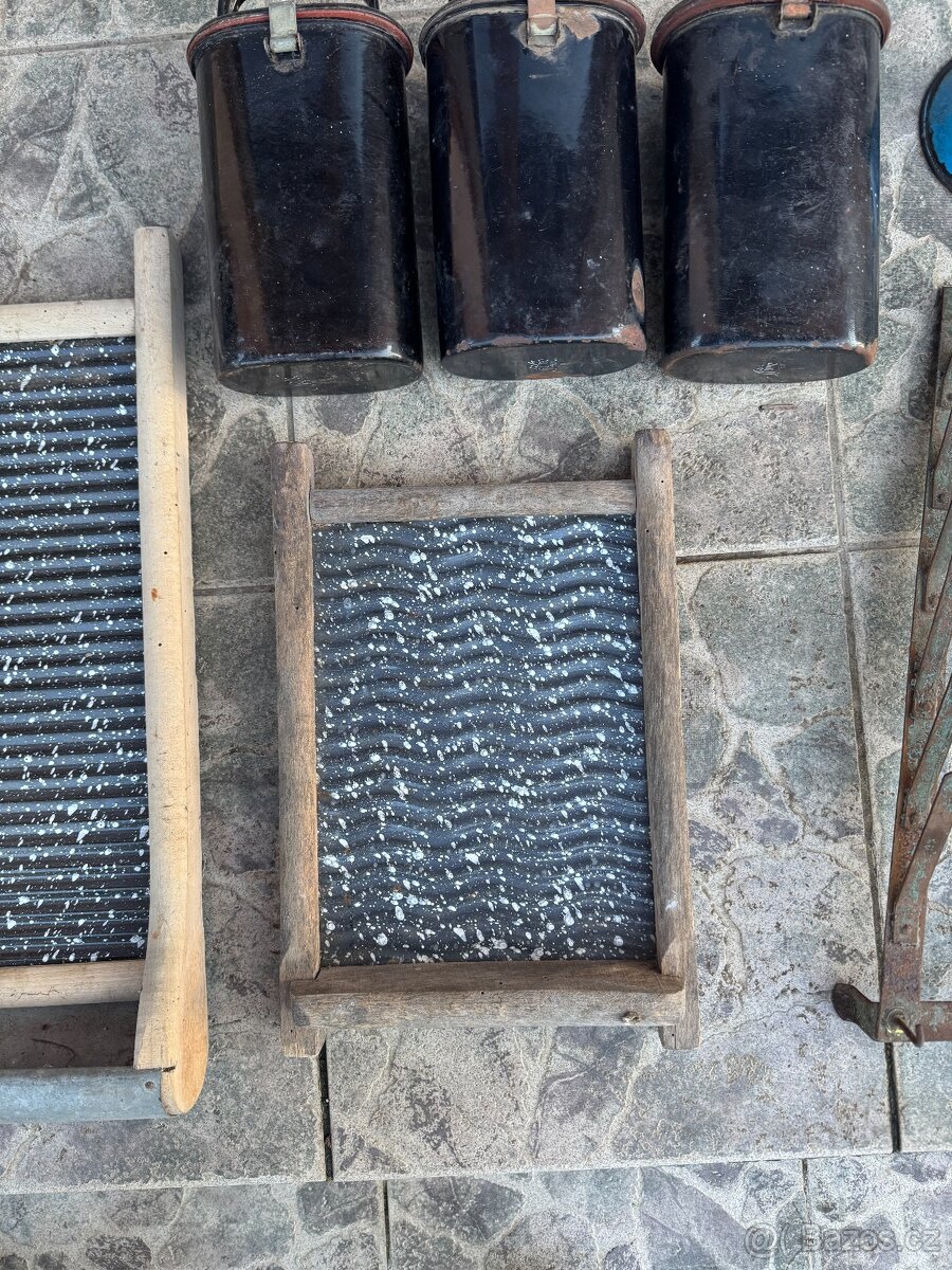 Smaltované nádobí - 3