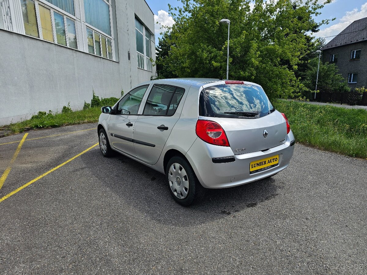 Renault Clio 1.5DCI, klima - 3