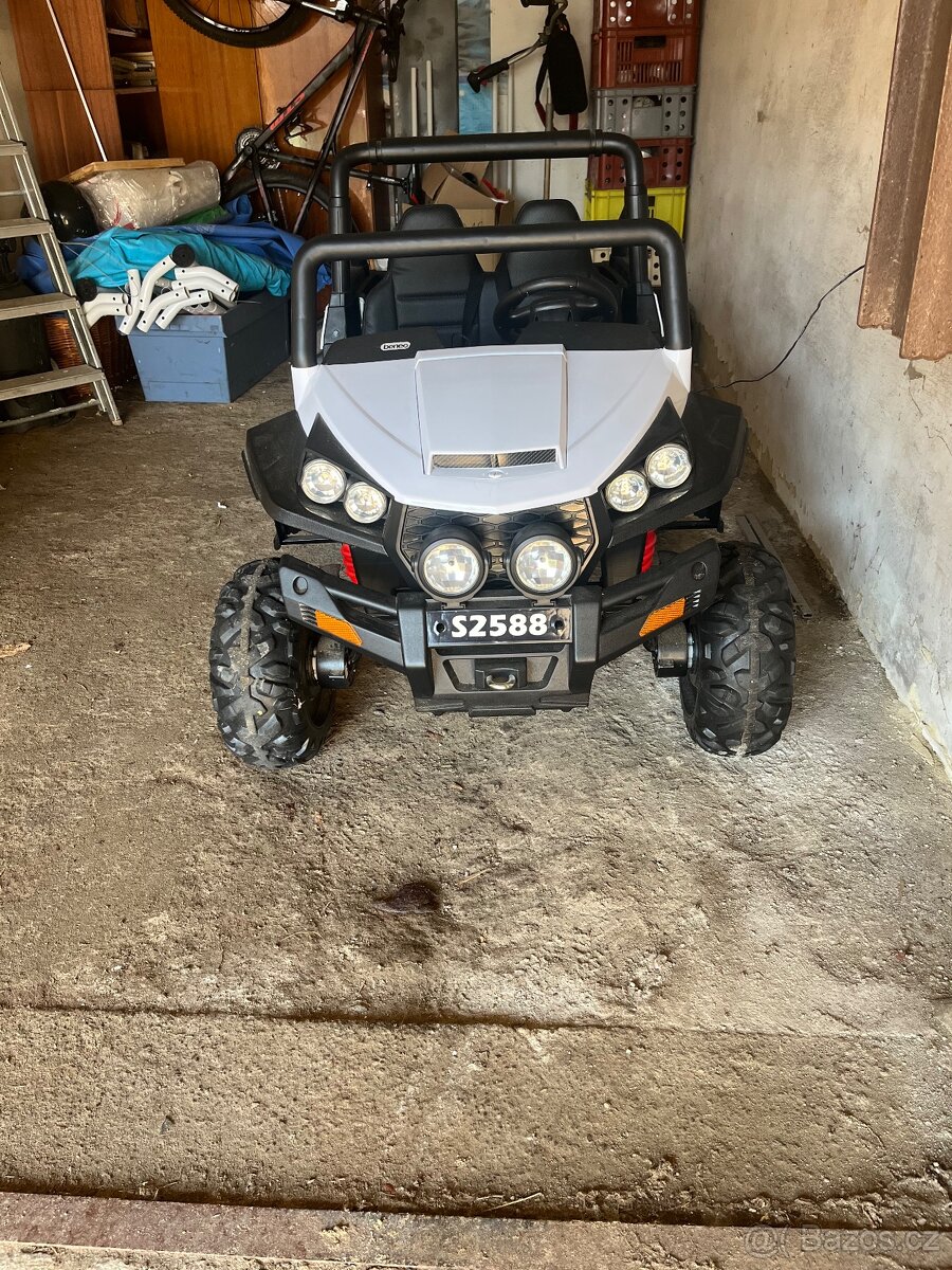 Dětské elektrické auto BENEO 4x4 - 3