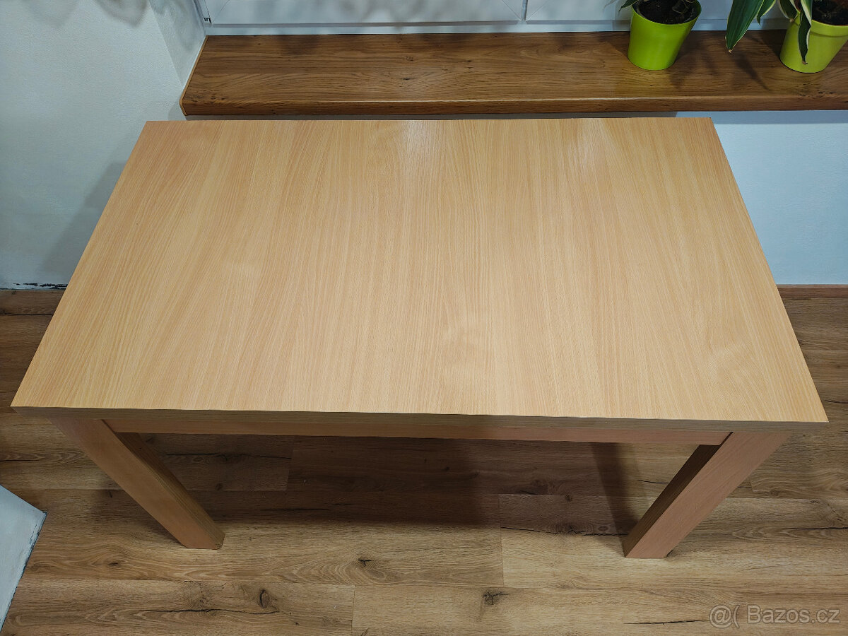 Jídelní stůl - 3