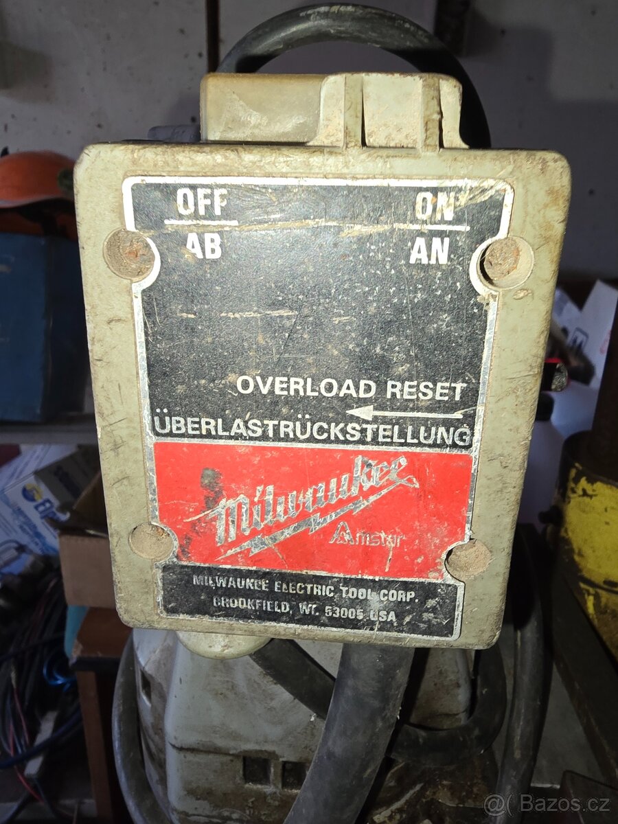 Vrtne nářadí, jadrová vrtačka - 3