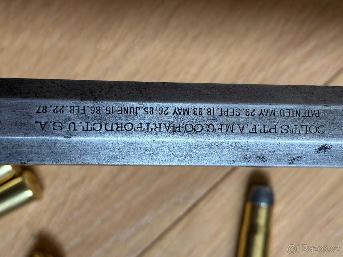 US rifle Colt Lightning 38-40 s náboji - 3