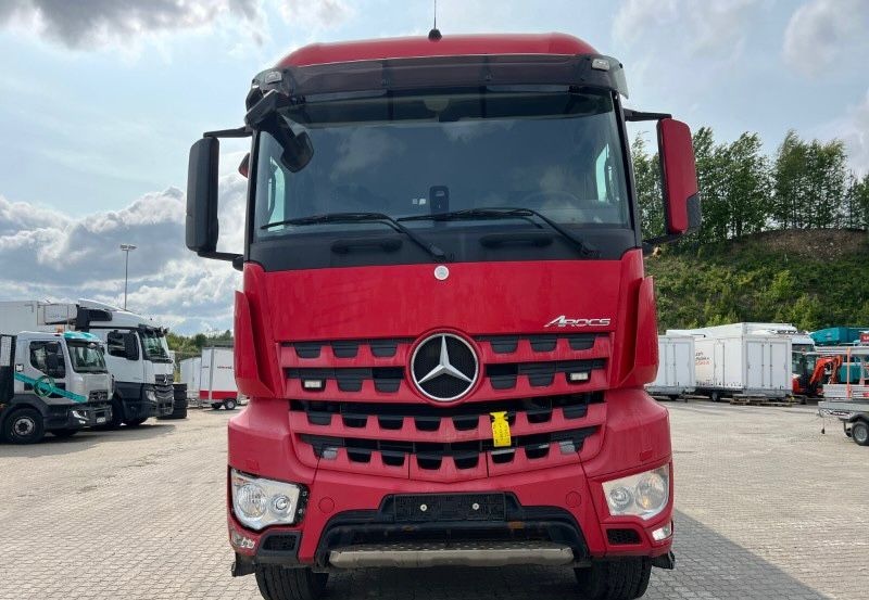 Mercedes arocs 3251 - 3