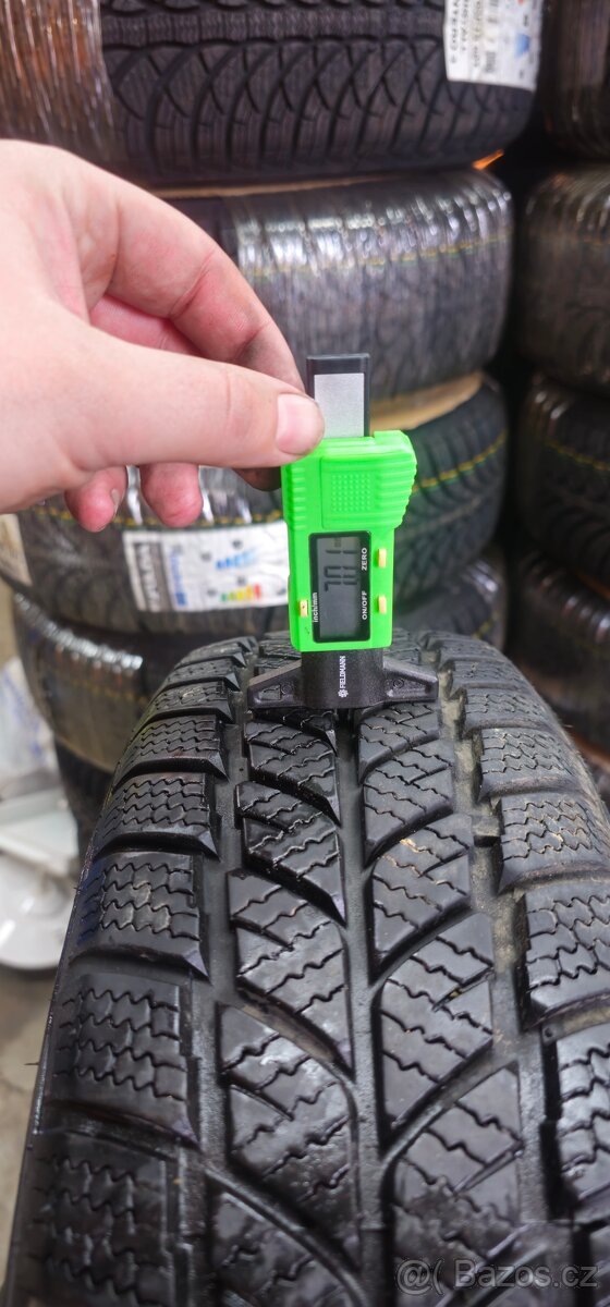 Zimni kola Fabia 165/70/14 zánovní - 3